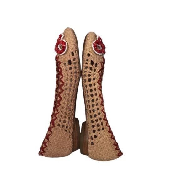 Betsey Johnson 5.5 beaded straw flats - Picture 6 of 8